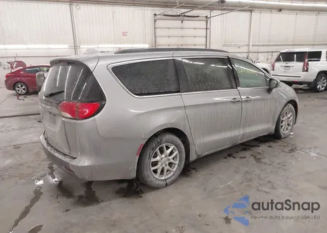 2020 Chrysler Voyager Lxi из США, поврежденный, VIN 2C4RC1DG3LR157110